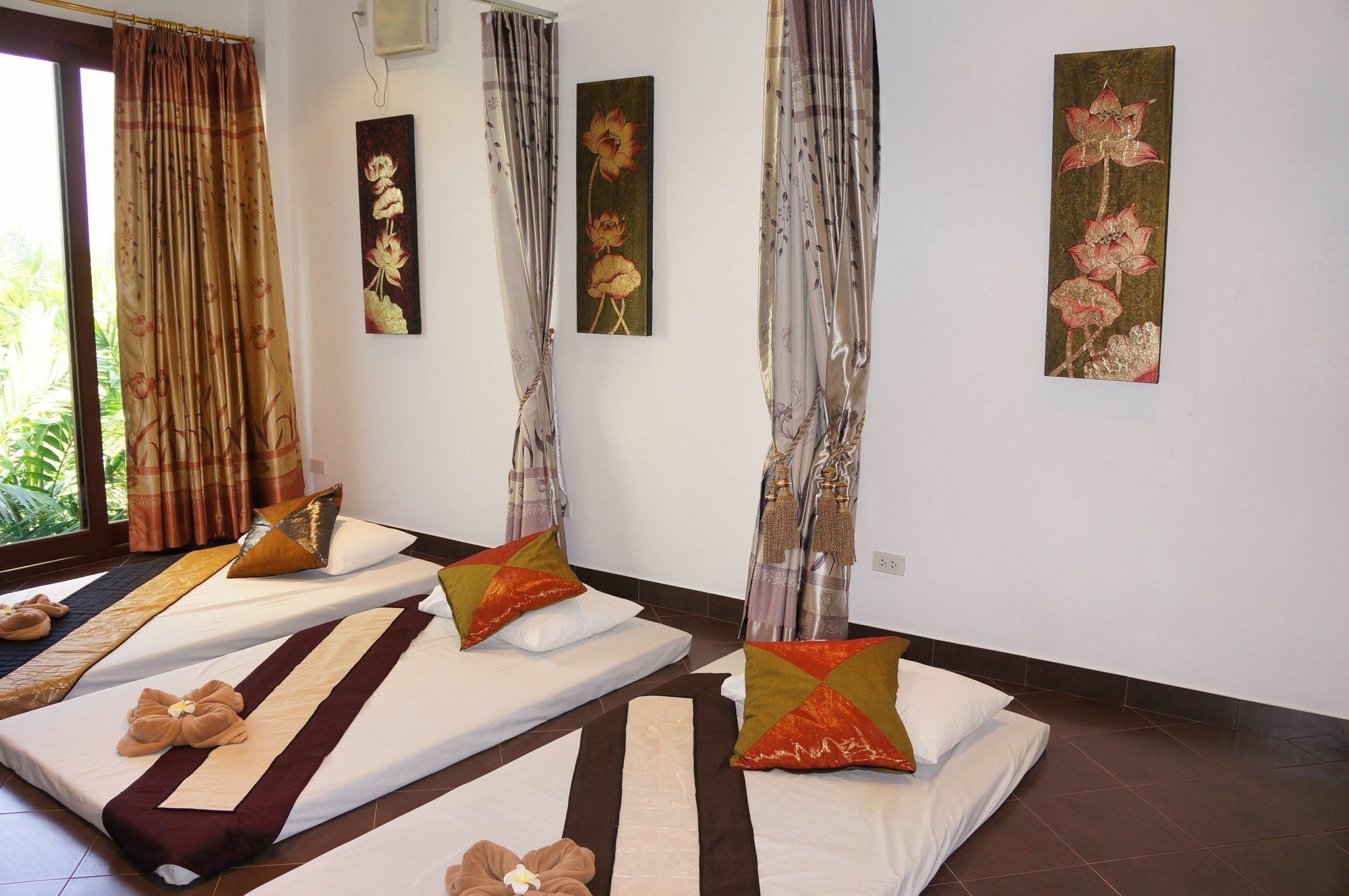 The Orchid Beach Resort @ Vip Chain Resort บ้านเพ ภายนอก รูปภาพ