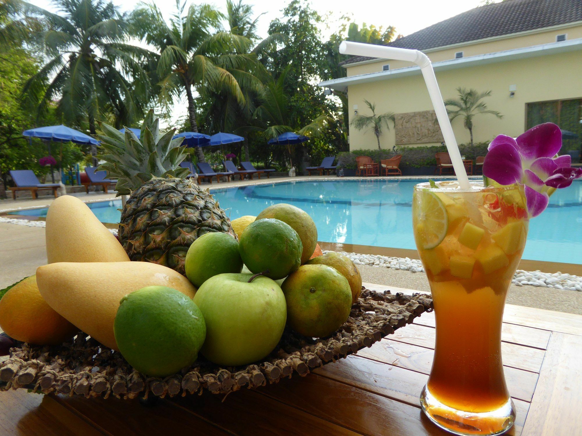 The Orchid Beach Resort @ Vip Chain Resort บ้านเพ ภายนอก รูปภาพ