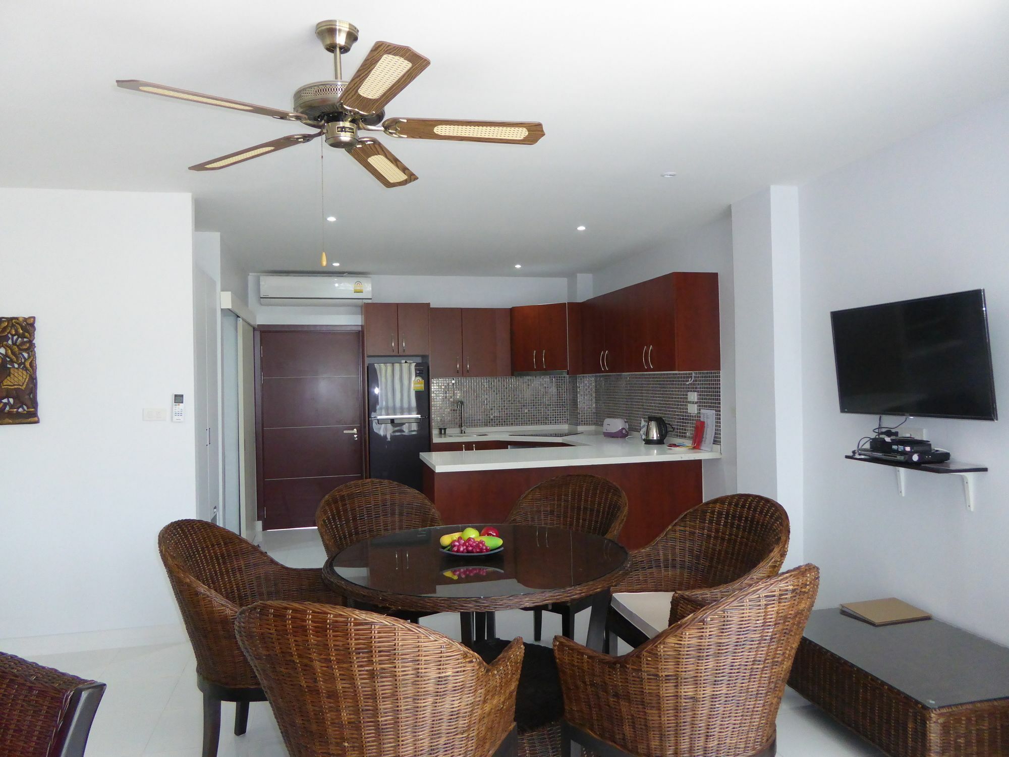 The Orchid Beach Resort @ Vip Chain Resort บ้านเพ ภายนอก รูปภาพ