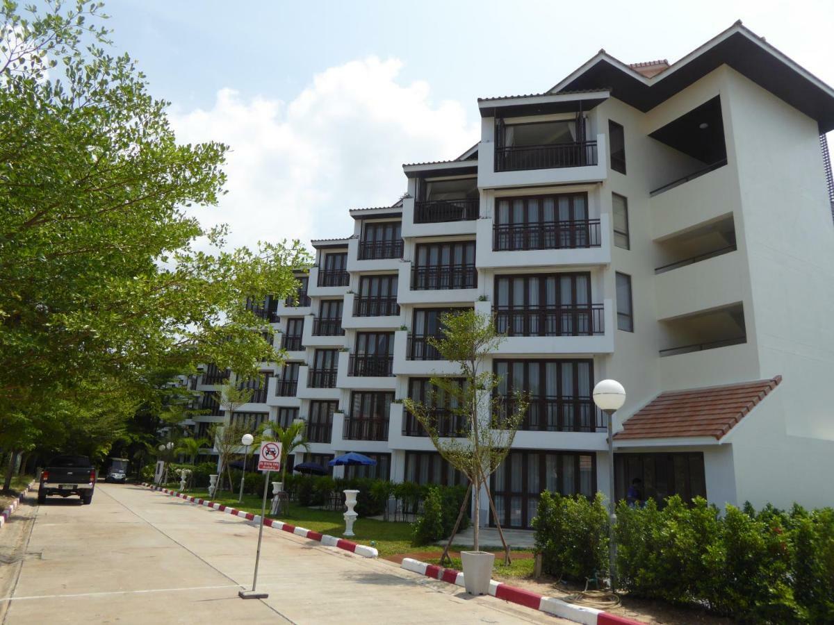 The Orchid Beach Resort @ Vip Chain Resort บ้านเพ ภายนอก รูปภาพ